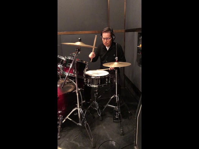 【加藤茶】数十年振りのドラム練習風景動画