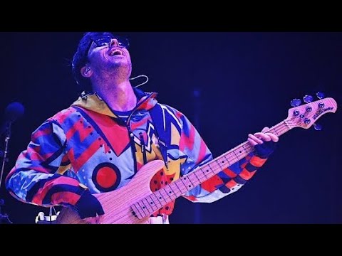 【ベース】超絶技巧プレイヤーたちの神業！！世界のベーシストたち♪【thebassman】